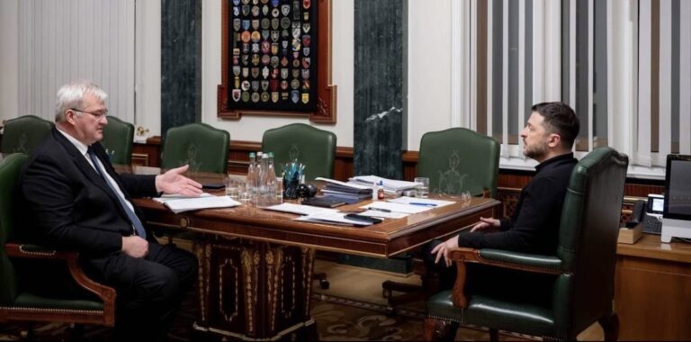 Президент Зеленский анонсировал ротации и обновление в дипломатическом корпусе